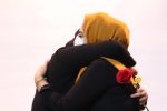 دست بوسی و تقدیر از مقام مادر در خمینی شهر