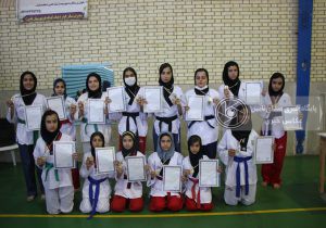 برگزاری مسابقه تکواندو منطقه شرق اصفهان در نایین