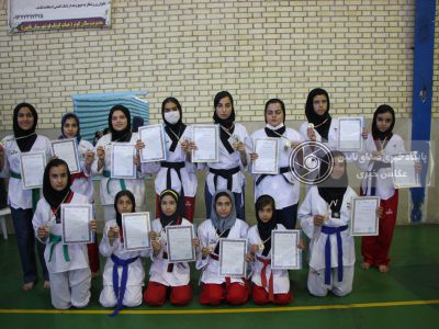 برگزاری مسابقه تکواندو منطقه شرق اصفهان در نایین