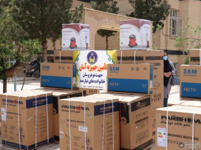 اهدای ۱۳سری جهیزیه به نوعروسان تحت حمایت کمیته امدادنایین