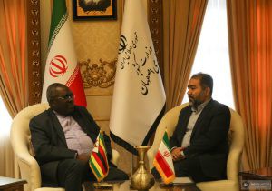 تأکید بر گسترش ارتباطات میان ایران و زیمبابوه با محوریت اصفهان