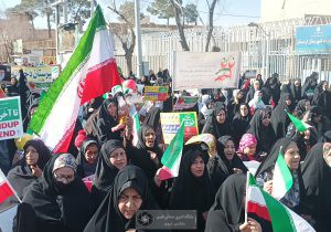 حضور پرشور مردم اردستان در جشن ۴۵ سالگی انقلاب